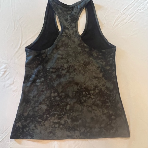 Athleta Black and Gray Tank Top - Picture 2 of 3
